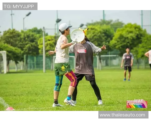 从零开始掌握飞盘技巧与战术全面指南助你成为飞盘高手